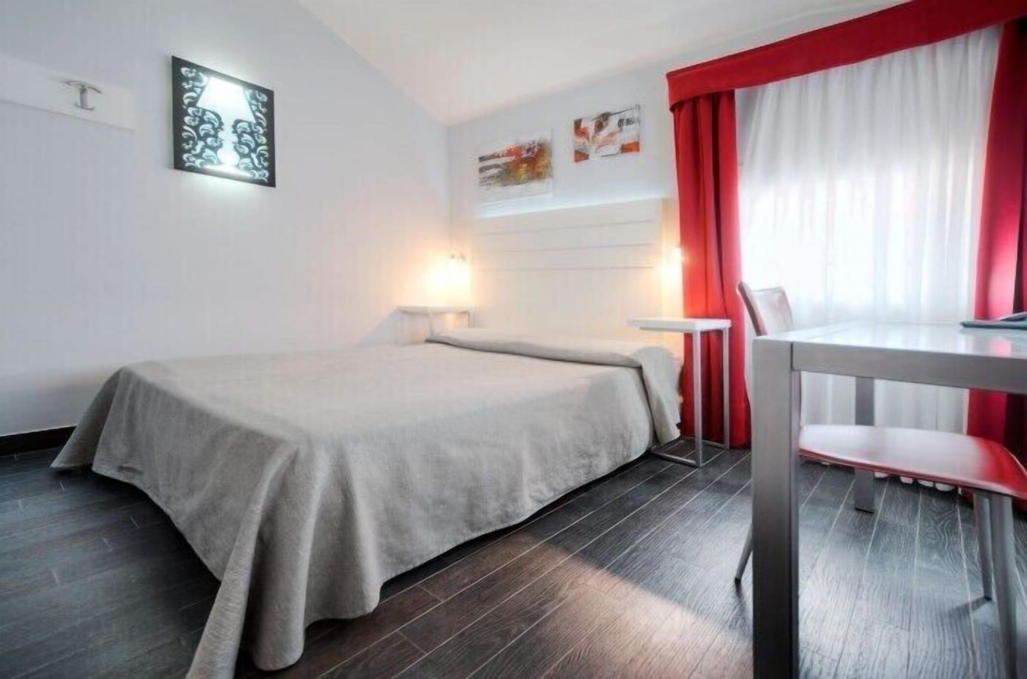 Hotel Aaron Mestre Exterior foto