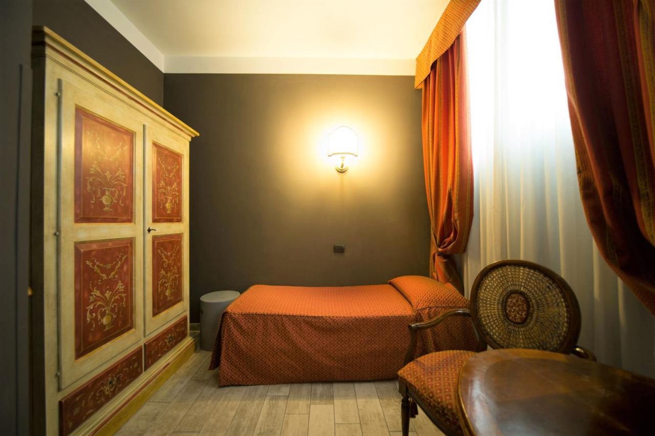 Hotel Aaron Mestre Exterior foto